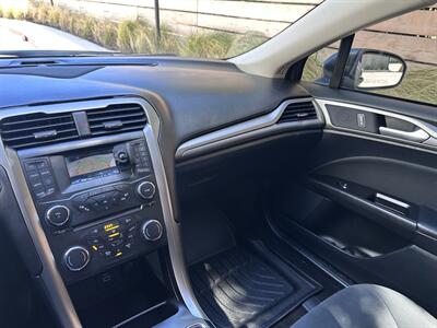 2017 Ford Fusion Hybrid SE - Photo 35 - San Jose, CA 95128
