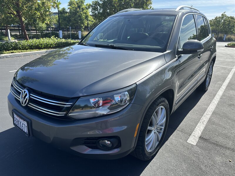 2014 Volkswagen Tiguan 2.0T SEL's photo