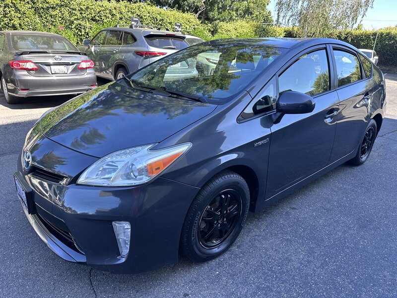 2013 Toyota Prius Hybrid Gas Saver   - Photo 1 - San Jose, CA 95128