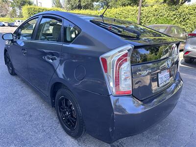 2013 Toyota Prius Hybrid Gas Saver   - Photo 8 - San Jose, CA 95128