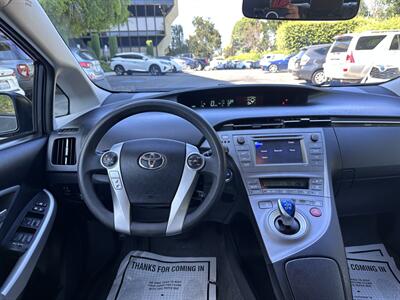 2013 Toyota Prius Hybrid Gas Saver   - Photo 23 - San Jose, CA 95128