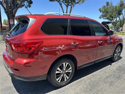 2017 Nissan Pathfinder SV - Photo 6 - San Jose, CA 95128