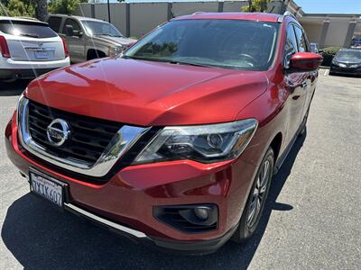 2017 Nissan Pathfinder SV - Photo 2 - San Jose, CA 95128
