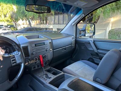 2005 Nissan Titan SE Crew Cab 4x4   - Photo 12 - San Jose, CA 95128