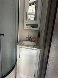 2020 Keystone RV BULLET 221RBSWE - Photo 19 - San Jose, CA 95128