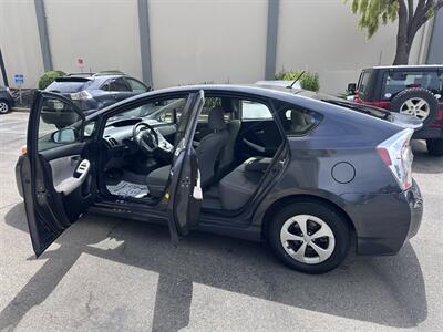 2015 Toyota Prius Two - Photo 7 - San Jose, CA 95128