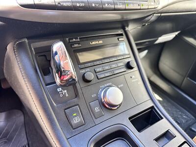 2013 Lexus CT 200h Hybrid - Photo 23 - San Jose, CA 95128