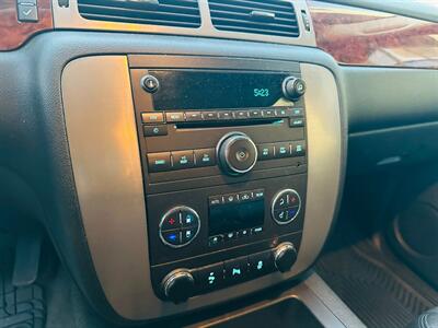 2013 GMC Yukon XL SLT 4WD   - Photo 17 - San Jose, CA 95128