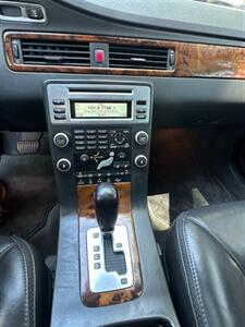 2010 Volvo XC70 T6 AWD Wagon - Photo 21 - San Jose, CA 95128