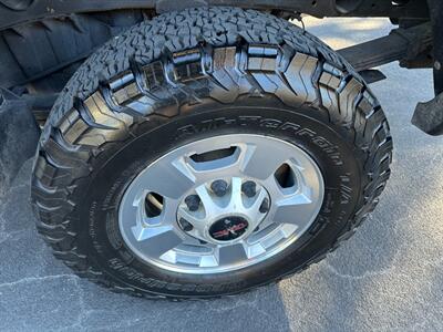 2016 GMC Sierra 2500 SLE Z71 4x4 Duramax  Crew Cab Long Bed - Photo 23 - San Jose, CA 95128