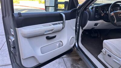 2008 Chevrolet Silverado 2500 LT Crew Cab Duramax   - Photo 20 - San Jose, CA 95128