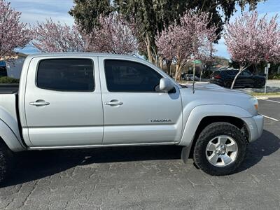 2005 Toyota Tacoma V6 TRD Off Road 4x4 Double Cab, 194K - Photo 12 - San Jose, CA 95128