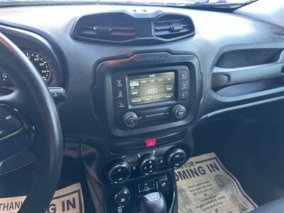 2016 Jeep Renegade Latitude 4x4 SUV   - Photo 20 - San Jose, CA 95128