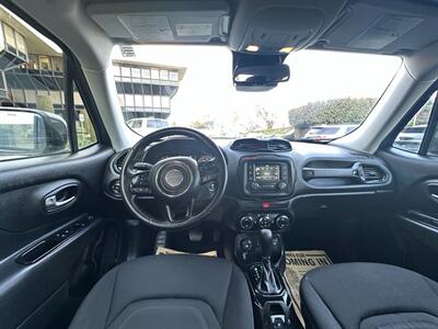 2016 Jeep Renegade Latitude 4x4 SUV   - Photo 12 - San Jose, CA 95128