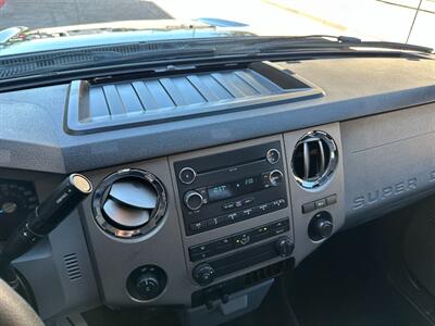 2011 Ford F-250 XLT Crew Cab Power Stroke   - Photo 18 - San Jose, CA 95128