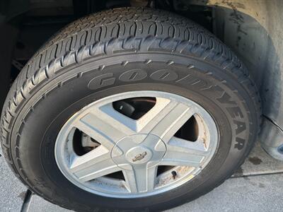 2002 Chevrolet Trailblazer LTZ 4WD - Photo 11 - San Jose, CA 95128