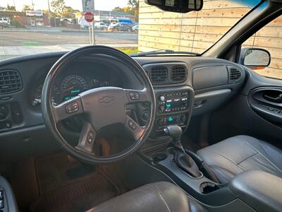 2002 Chevrolet Trailblazer LTZ 4WD - Photo 16 - San Jose, CA 95128