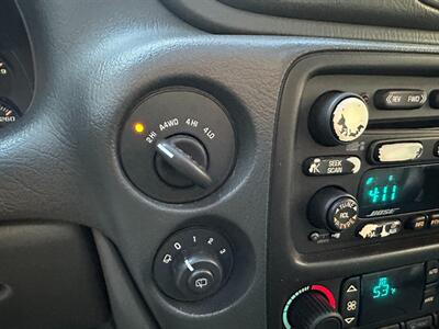 2002 Chevrolet Trailblazer LTZ 4WD - Photo 27 - San Jose, CA 95128