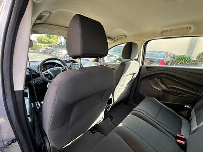 2015 Ford Escape S  4dr Fuel Efficient SUV - Photo 28 - San Jose, CA 95128