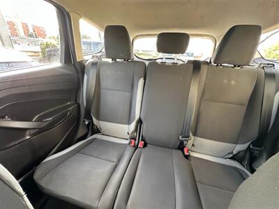 2015 Ford Escape S  4dr Fuel Efficient SUV - Photo 14 - San Jose, CA 95128