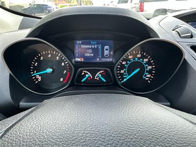 2015 Ford Escape S  4dr Fuel Efficient SUV - Photo 16 - San Jose, CA 95128