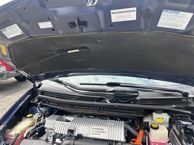 2011 Toyota Prius Four - Photo 30 - San Jose, CA 95128