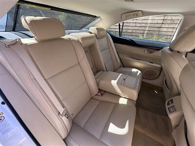 2013 Lexus ES   - Photo 15 - San Jose, CA 95128