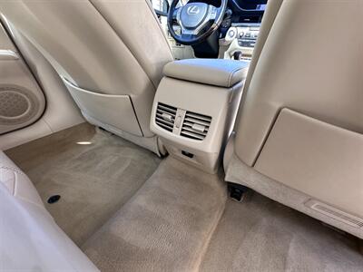2013 Lexus ES   - Photo 18 - San Jose, CA 95128