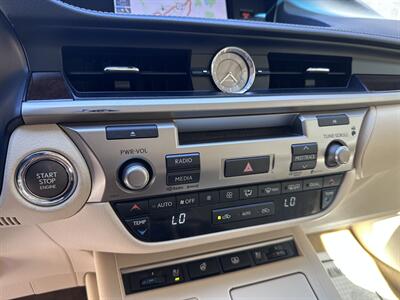 2013 Lexus ES   - Photo 33 - San Jose, CA 95128
