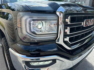 2018 GMC Sierra 1500 SLE Crew Cab   - Photo 17 - San Jose, CA 95128