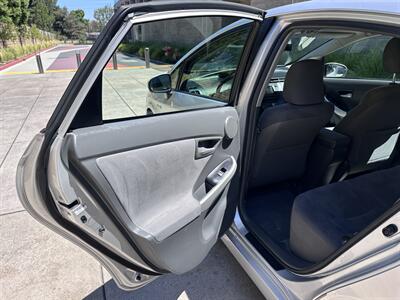 2010 Toyota Prius Hybrid - Photo 12 - San Jose, CA 95128