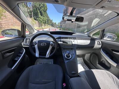 2010 Toyota Prius Hybrid - Photo 16 - San Jose, CA 95128