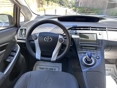 2010 Toyota Prius Hybrid - Photo 17 - San Jose, CA 95128