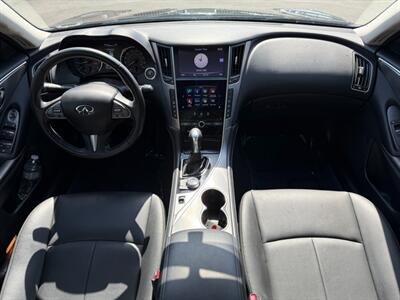 2016 INFINITI Q50 2.0T   - Photo 14 - North Hills, CA 91343