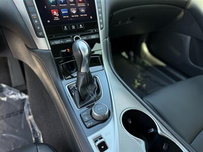 2016 INFINITI Q50 2.0T   - Photo 10 - North Hills, CA 91343