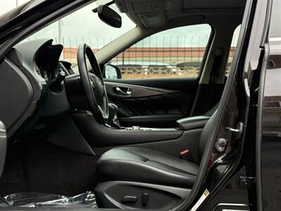 2015 INFINITI Q50   - Photo 8 - North Hills, CA 91343