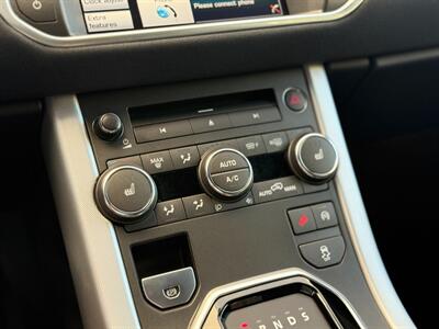 2015 Land Rover Range Rover Evoque Dynamic   - Photo 13 - North Hills, CA 91343