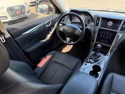 2015 INFINITI Q50   - Photo 11 - North Hills, CA 91343