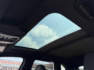 2016 Porsche Cayenne   - Photo 19 - North Hills, CA 91343