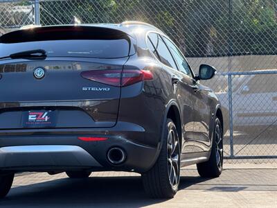 2018 Alfa Romeo Stelvio Ti   - Photo 7 - North Hills, CA 91343