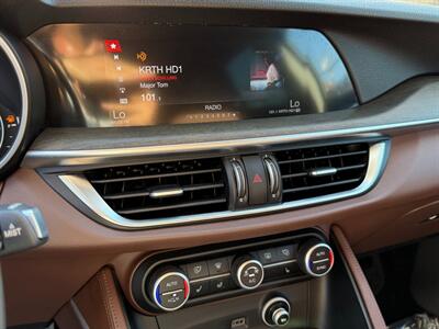 2018 Alfa Romeo Stelvio Ti   - Photo 13 - North Hills, CA 91343