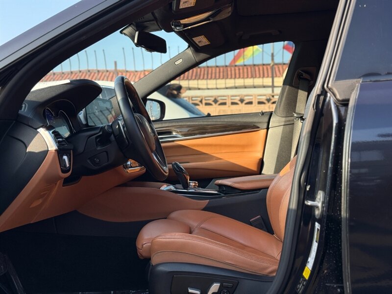 2018 BMW 640i xDrive Gran Turismo   - Photo 10 - North Hills, CA 91343