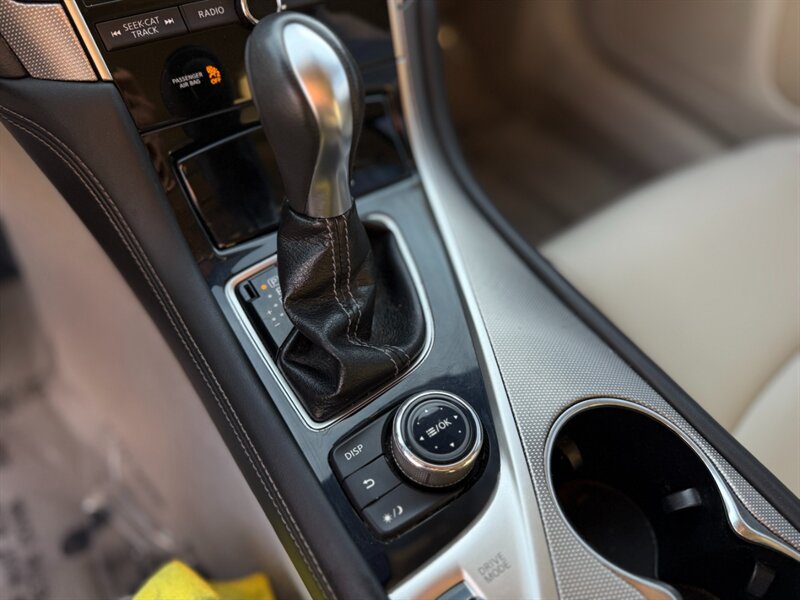 2015 INFINITI Q50 - Photo 11 - North Hills, CA 91343