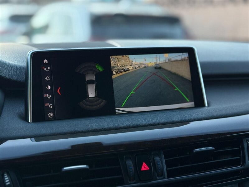 2018 BMW X5 sDrive35i - Photo 9 - North Hills, CA 91343