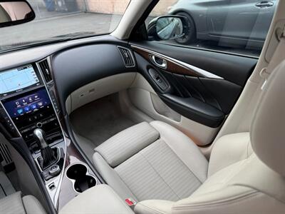 2014 INFINITI Q50 Hybrid Premium   - Photo 25 - North Hills, CA 91343