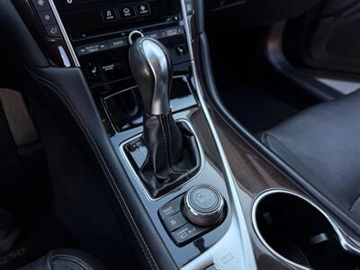 2015 INFINITI Q50   - Photo 14 - North Hills, CA 91343