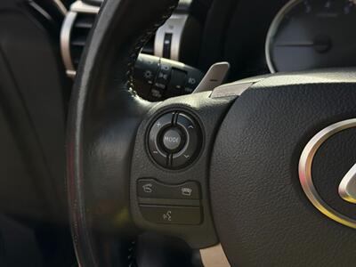 2016 Lexus IS 300   - Photo 20 - North Hills, CA 91343