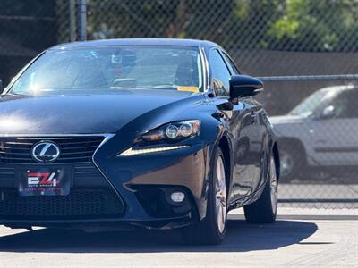 2016 Lexus IS 300   - Photo 4 - North Hills, CA 91343