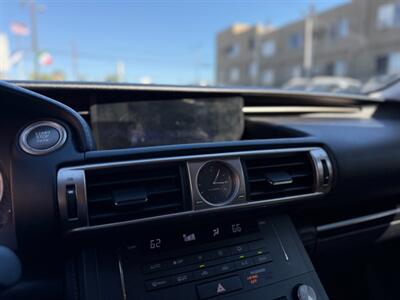 2016 Lexus IS 300   - Photo 14 - North Hills, CA 91343