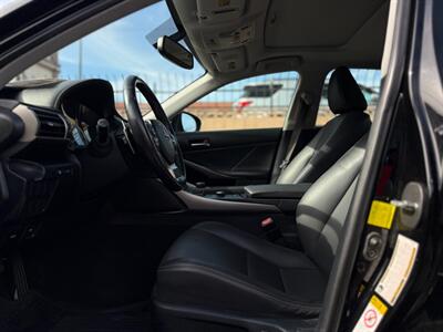 2016 Lexus IS 300   - Photo 10 - North Hills, CA 91343